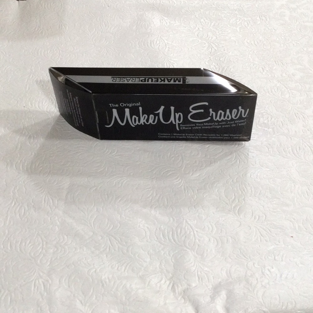 The Original Black Makeup Eraser